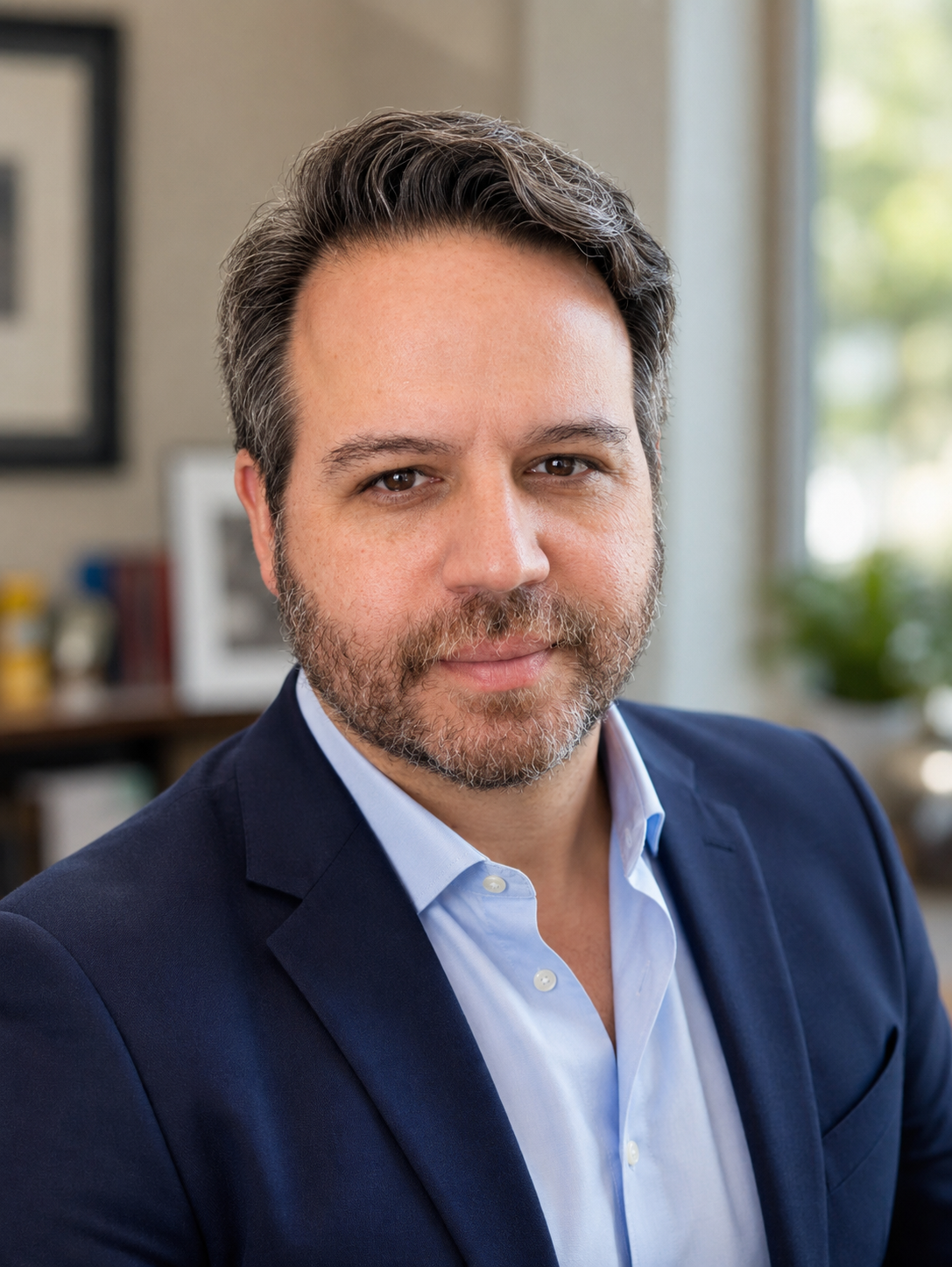 Javier Estrella